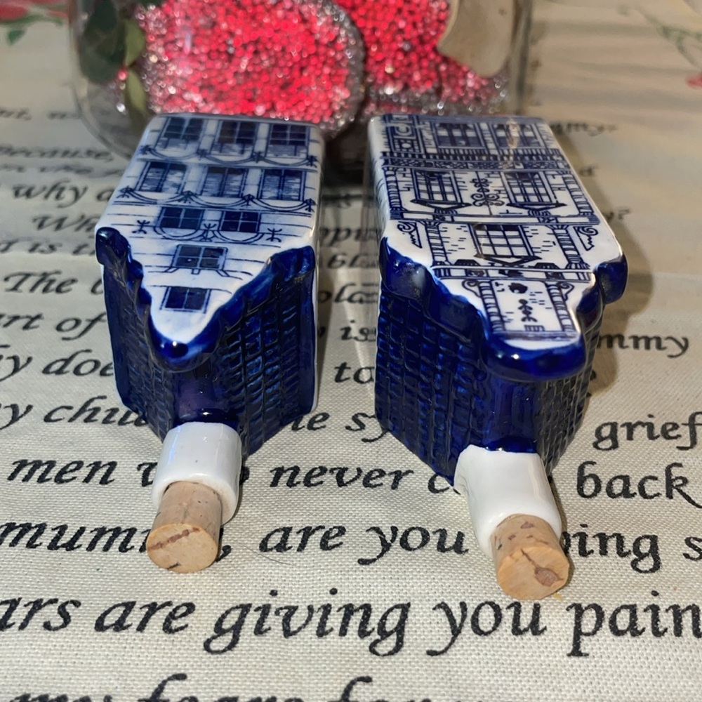 Vintage Delft Blue Elesva 229 Canal House w/ Cork Stopper Lot! - Picture 6 of 6